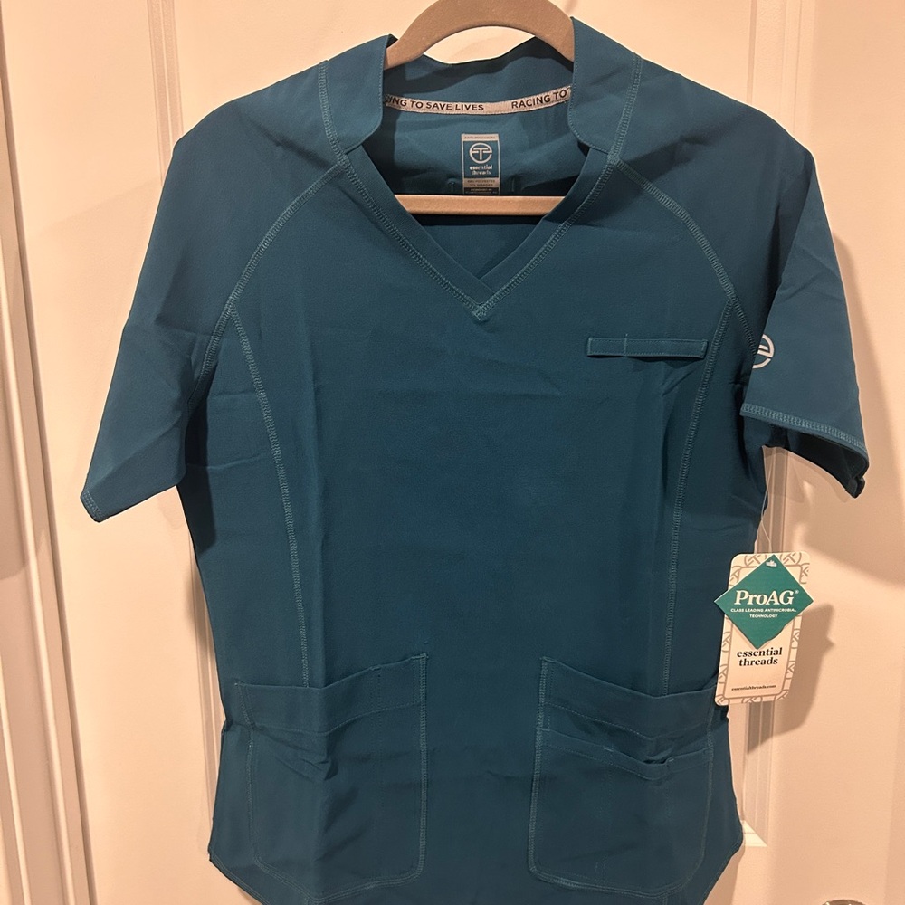 Essential Threads ProAG Women's Teal Scrub Set
